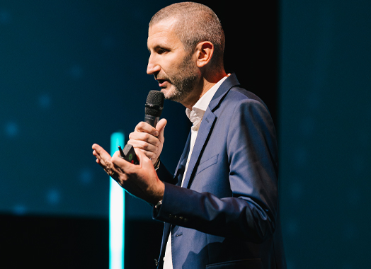 photo de cédric coutat durant le tech for tomorrow